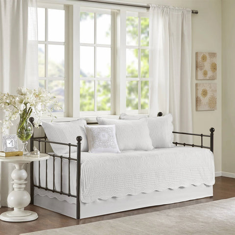 6-Piece Farmhouse White Daybed Cover Bedding Set with Scalloped Edges